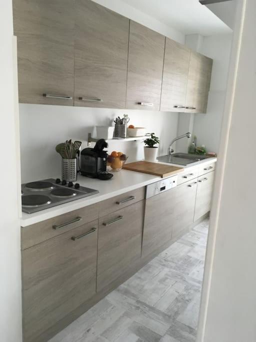 Appartement T3 Proche De La Mer Нарбонна Экстерьер фото